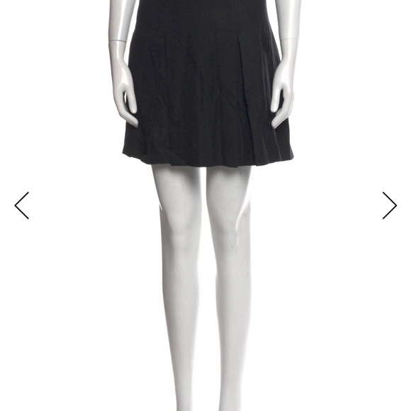 Marc Jacobs Dresses & Skirts - Marc Jacobs Black Mini Skirt